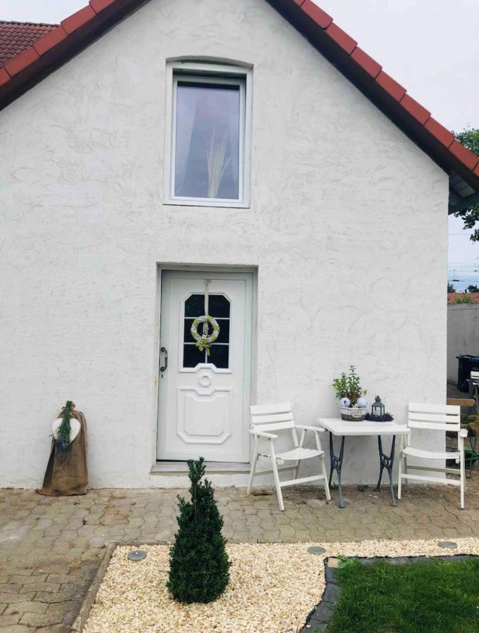 Kleine Gemuetliche Einliegerwohnung Mit Garten Und Pool Nordstemmen Extérieur photo