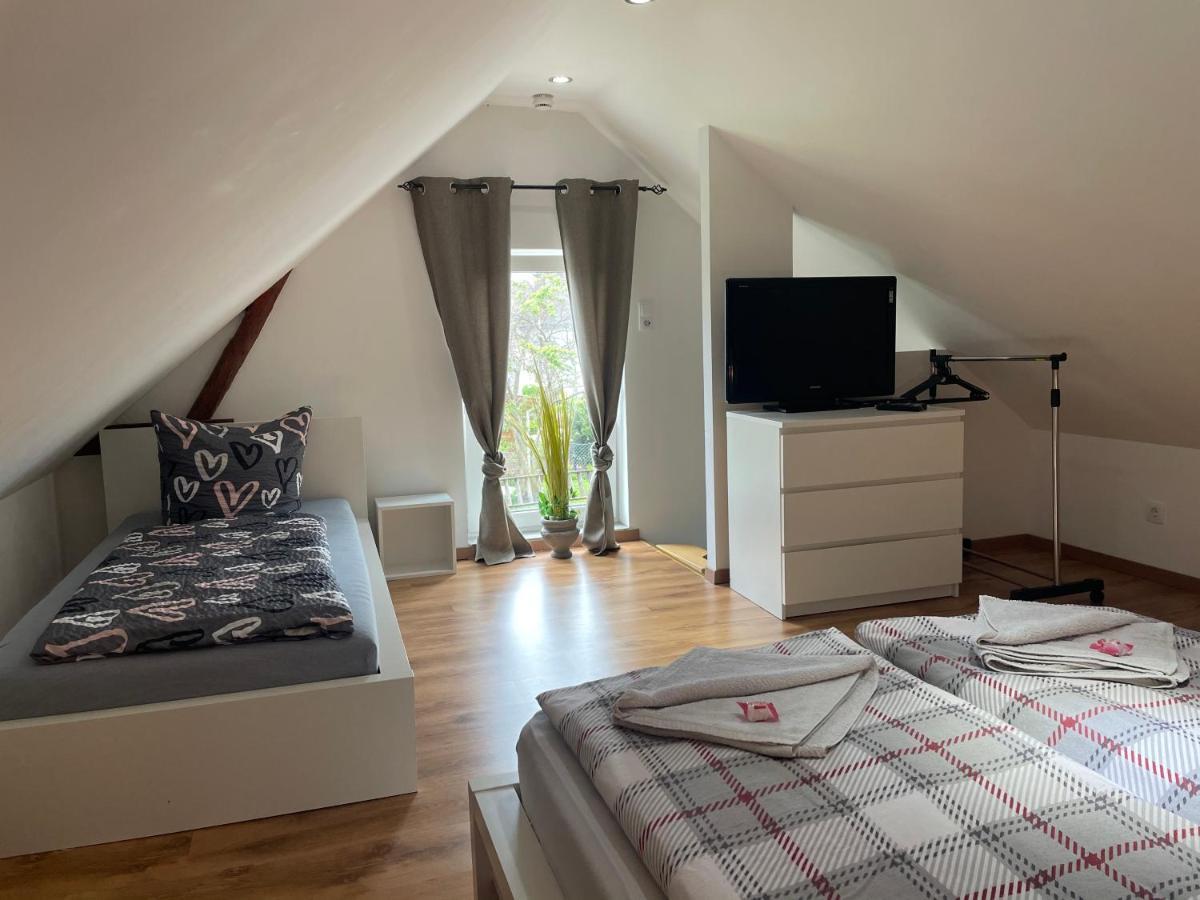 Kleine Gemuetliche Einliegerwohnung Mit Garten Und Pool Nordstemmen Extérieur photo